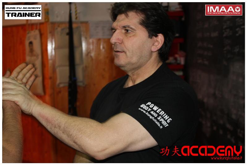 Kung Fu Academy Caserta Wing Chun Italia Wing Tjun IMAA Ving Tsun Ip Man difesa personale arti marziali esport dacombattimento  sifu Salvatore Mezzone www.kungfuitalia.it ( (58)